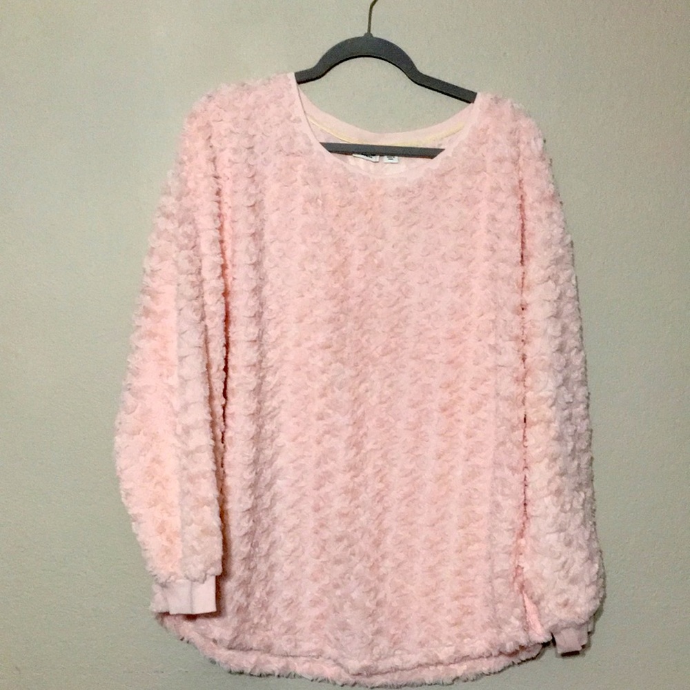 Luxuriously soft pink rosettes